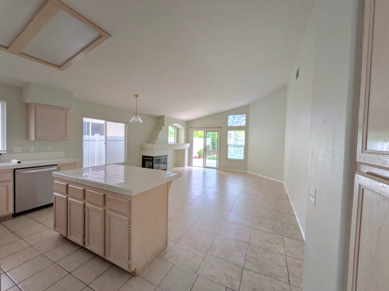 43318 Calle Mataro - Photo 3 of 12