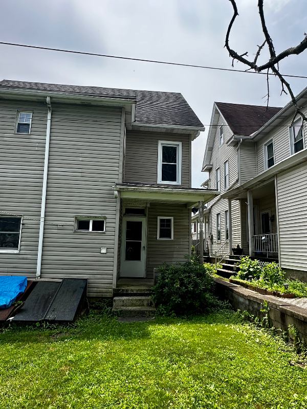 229 Coal St - Photo 2 of 14