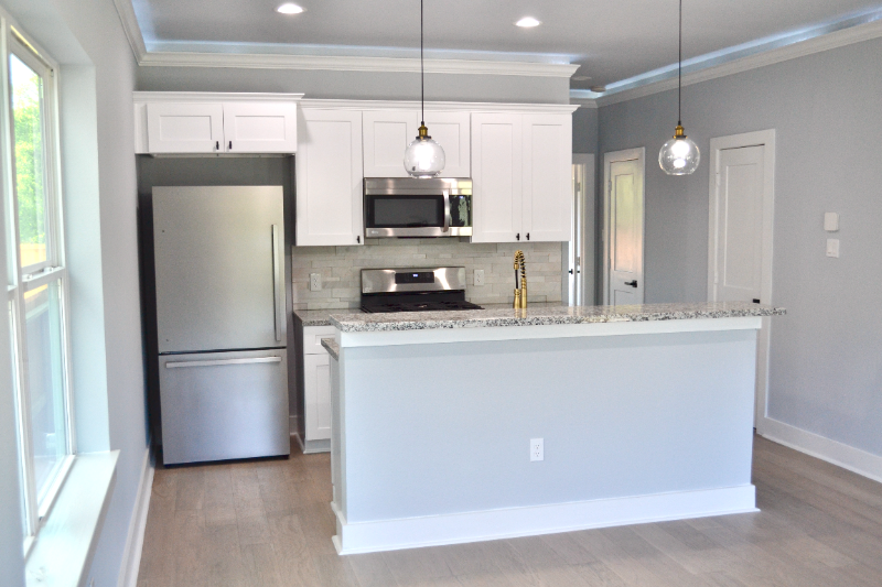 1839 Dewalt St - Photo 4 of 20