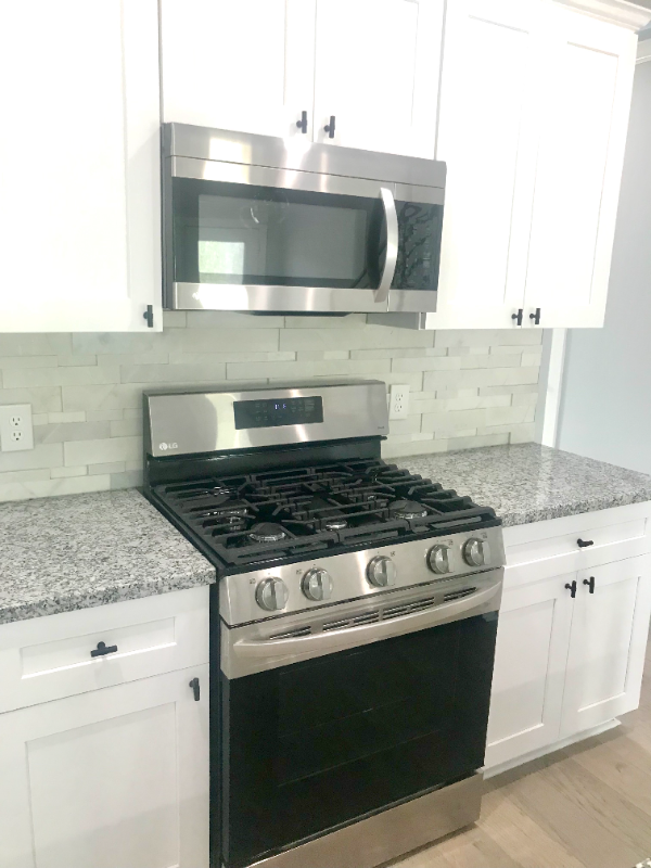 1839 Dewalt St - Photo 5 of 20