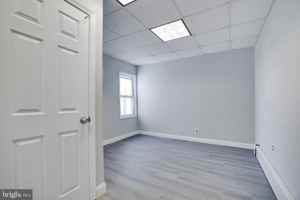 featured image of 10 E Carroll St #FRONT