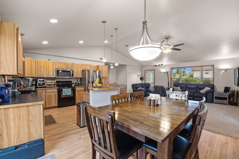 1311 Cruiser Ln - Photo 2 of 20