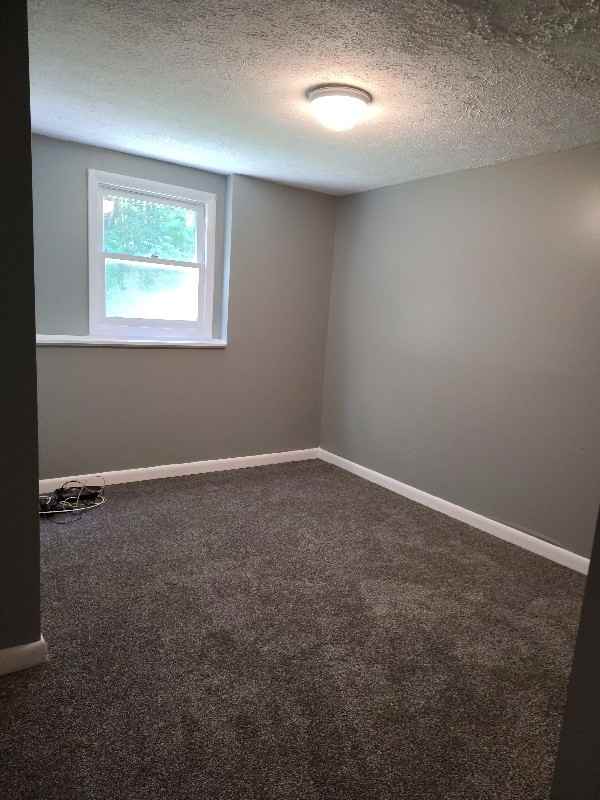 361 Fern St - Photo 3 of 8