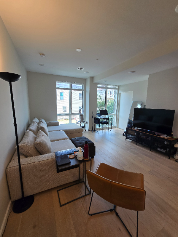 73 Irving St #101 - Photo 3 of 9