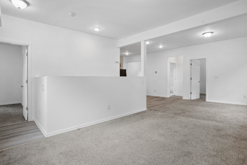 1418 Oliver Ave N - Photo 2 of 6