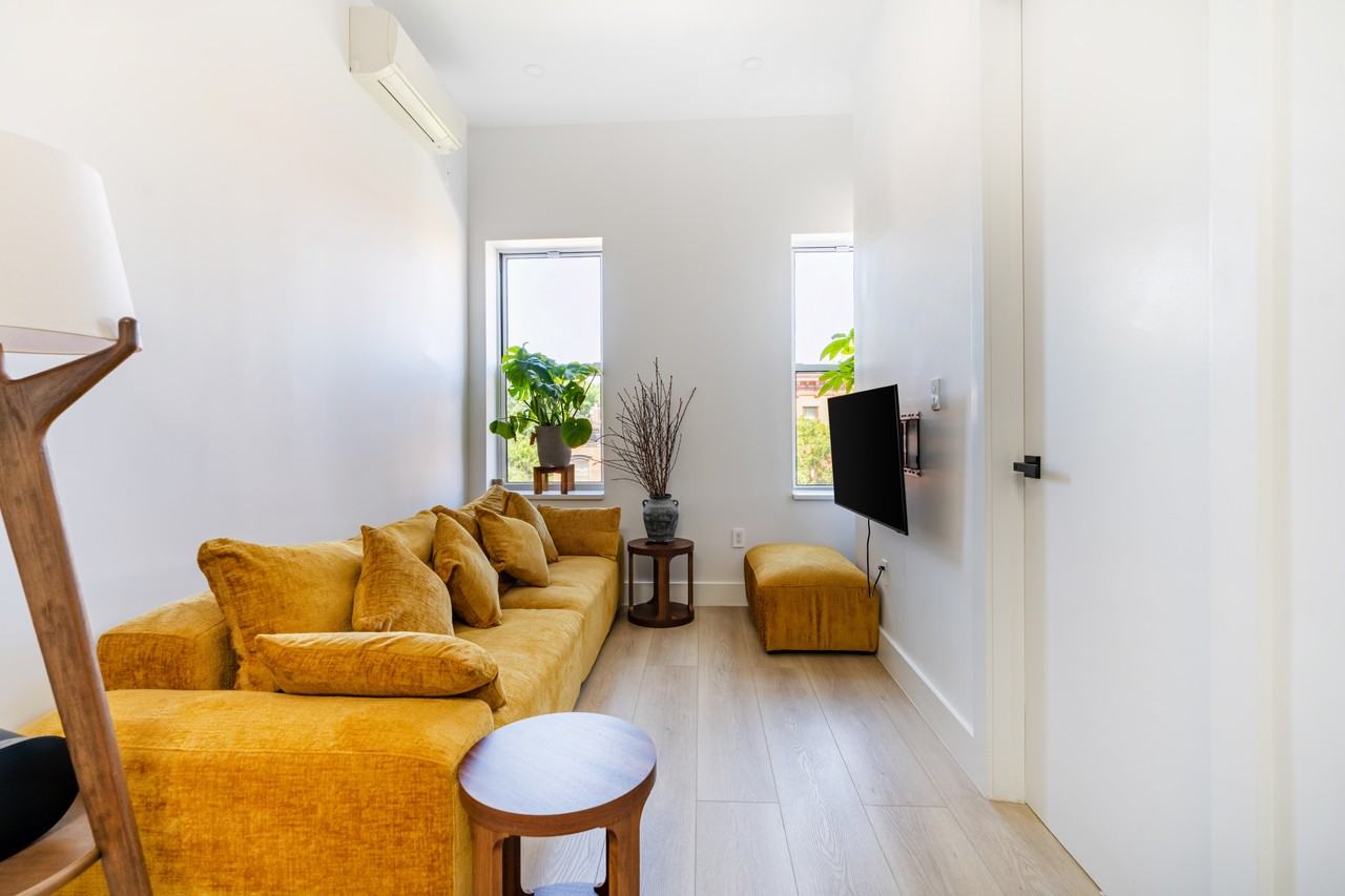 621 Vanderbilt Avenue #4 - Photo 2 of 20