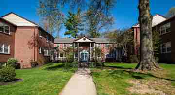 featured image of 658 Valley Road #E1