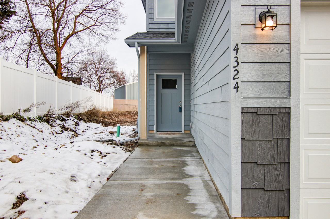 4324 Centennial Lane #4324 - Photo 2 of 20