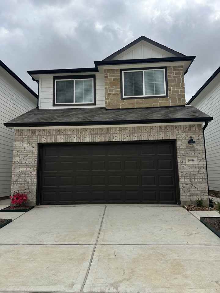 Dove Dr #1 - Photo 2 of 16