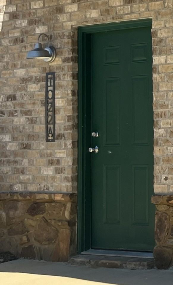 1022 S Veterans Memorial Blvd #1022A - Photo 2 of 31