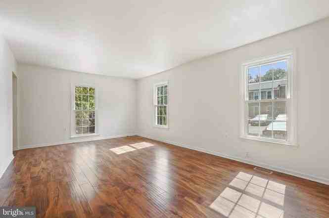 4316 Gypsy Ct #NA - Photo 2 of 17