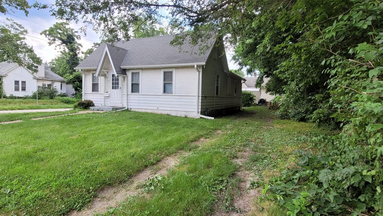 758 W King St #NA - Photo 3 of 32