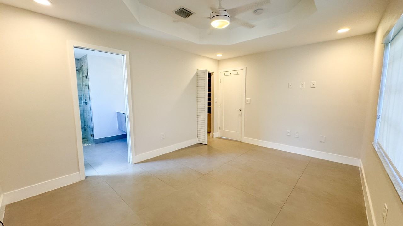 15044 Sw 142nd Ter #NA - Photo 7 of 15