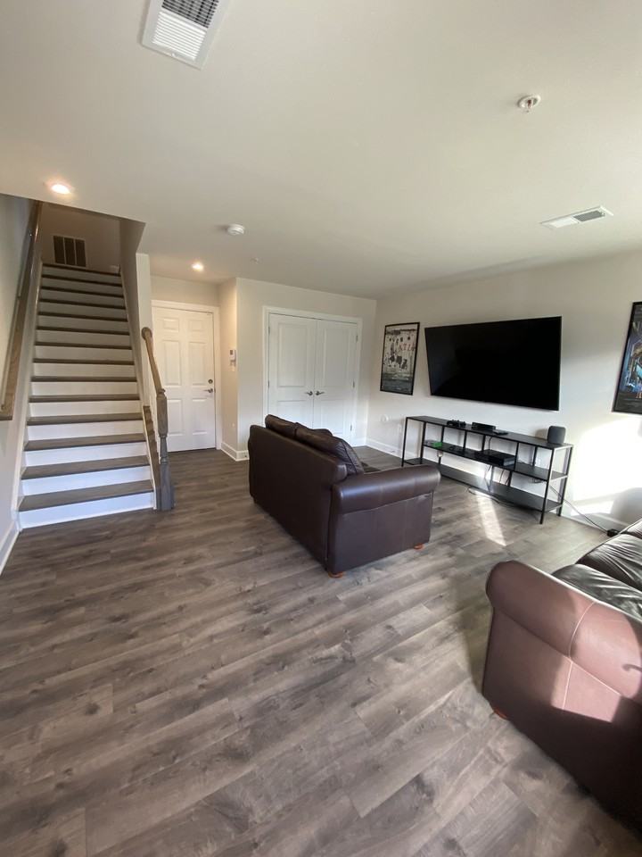 295 Phoenix Dr #1 - Photo 2 of 15