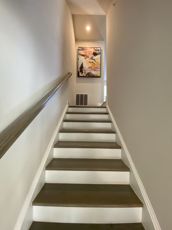 295 Phoenix Dr #1 - Photo 3 of 15