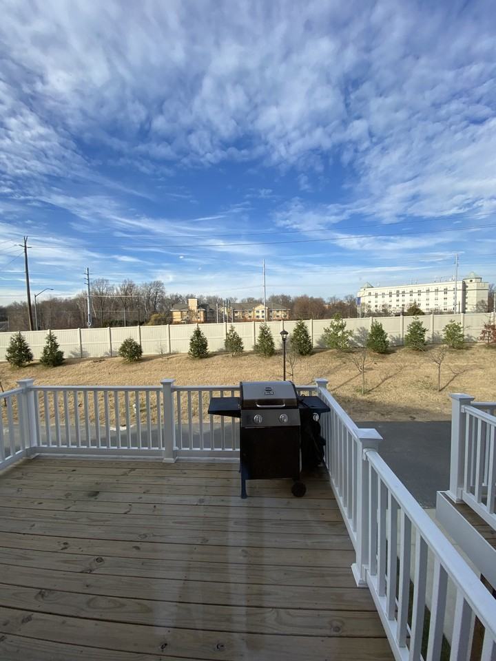 295 Phoenix Dr #1 - Photo 6 of 15