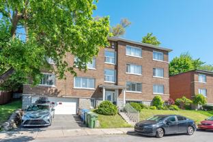 5 Prom Courtney - Photo 1 of 1