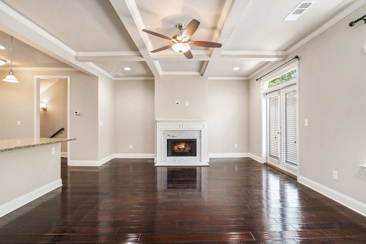 612 Luckett Court - Photo 2 of 6