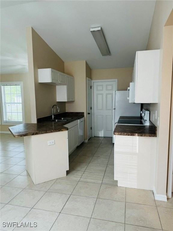 2732 Ne 7th Pl - Photo 5 of 22