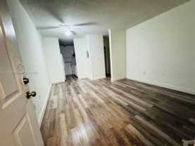 932 Nw 5th St #4 - Photo 1 of 1