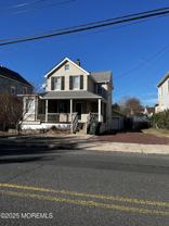 327 Roosevelt Ave - Photo 1 of 1
