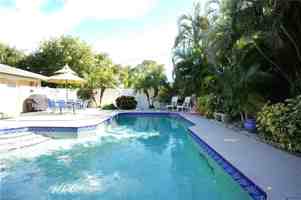 featured image of 572 105th Ave N