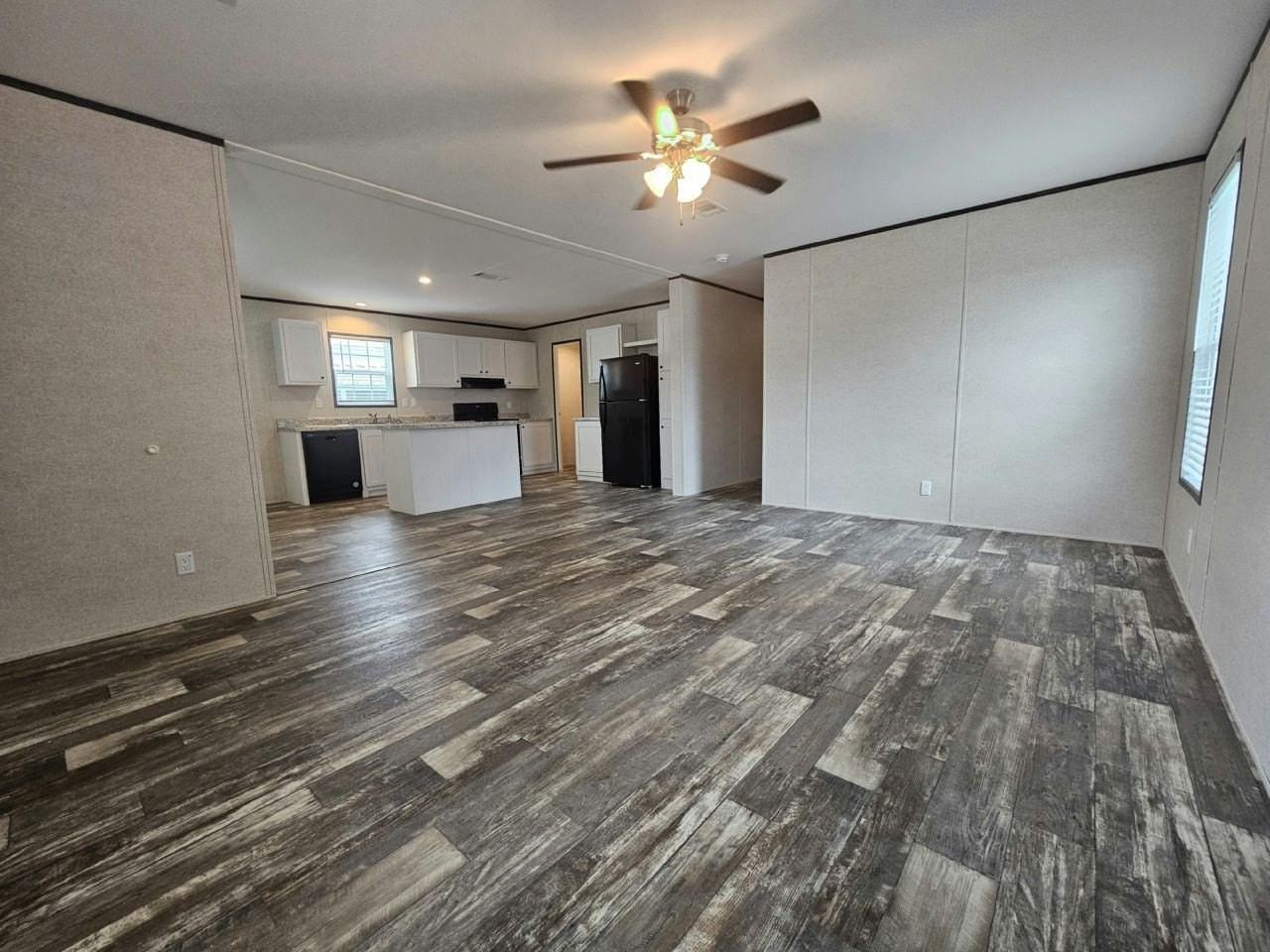 464 Suwanee Dr #2041 - Photo 2 of 11
