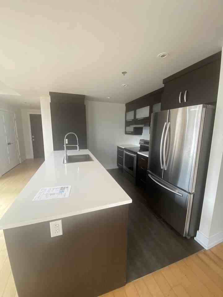 711 Rue de la Commune O - Photo 5 of 13