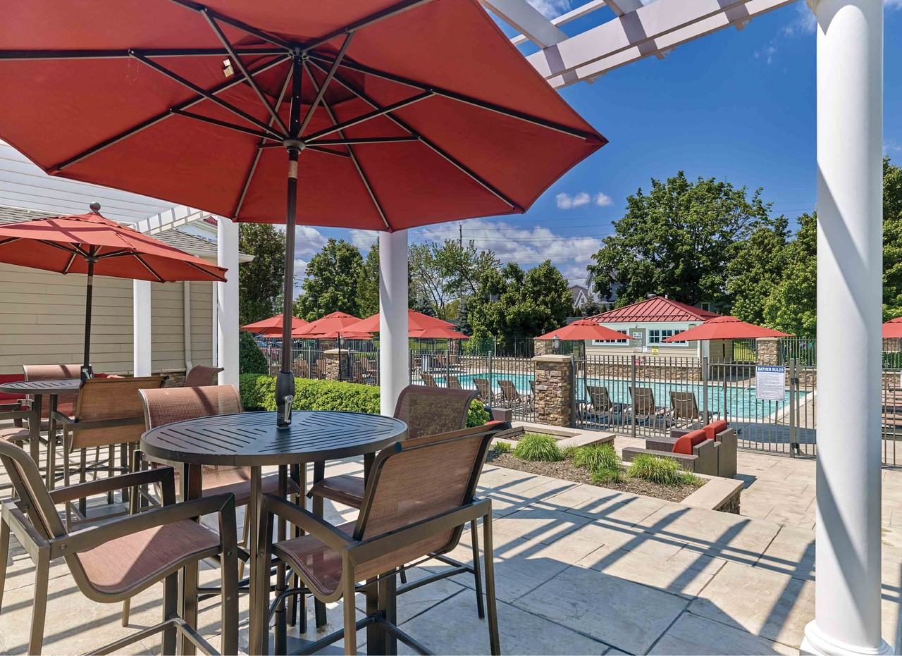 Vermella Lyndhurst - Photo 6 of 50