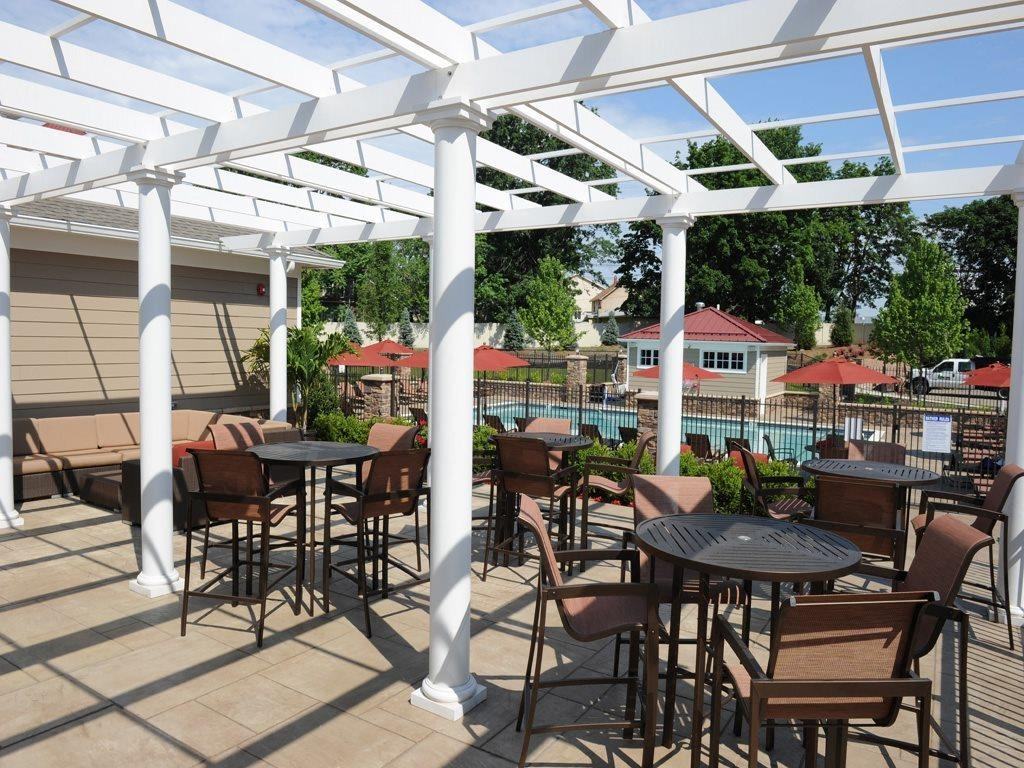 Vermella Lyndhurst - Photo 7 of 50