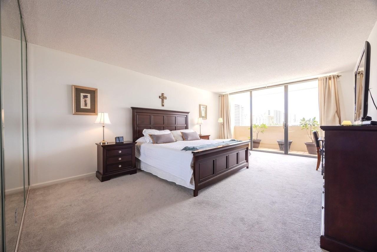 1401 South Ocean Boulevard #5030 - Photo 5 of 30