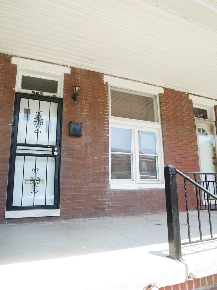 630 E 37th St - Photo 2 of 21