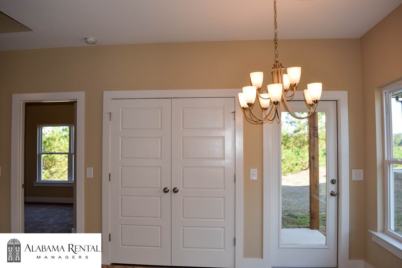 839 Kent Dr - Photo 6 of 16