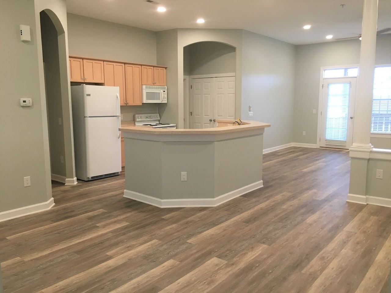 113 Conner Dr - Photo 4 of 20