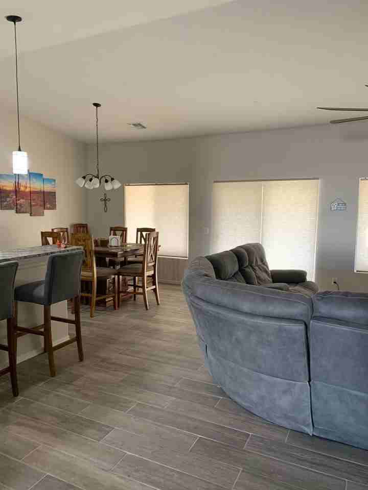 2480 Huntington Dr - Photo 5 of 27