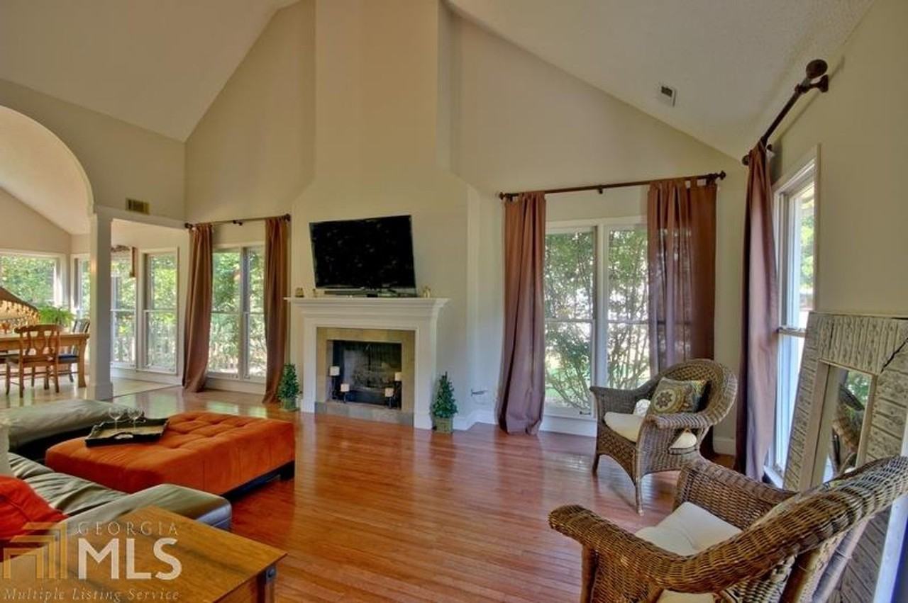104 Kimmer Rd - Photo 3 of 24