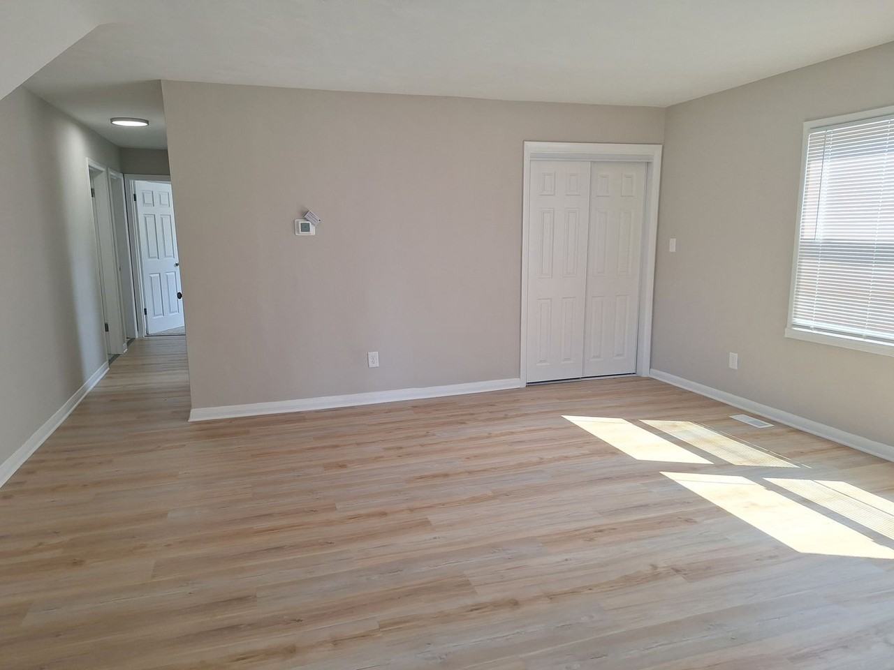 3303 Candlewood Dr - Photo 3 of 28