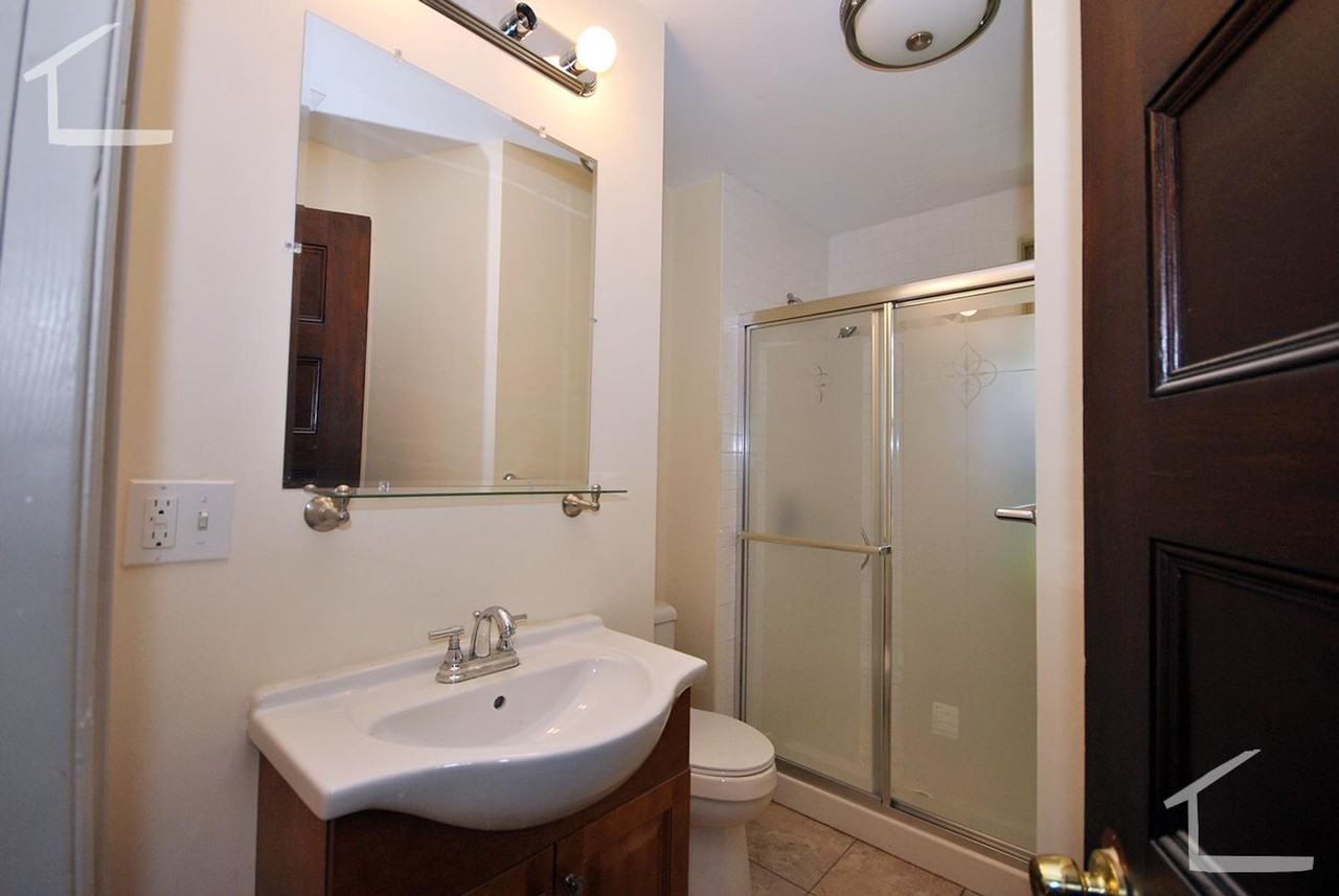 64 Englewood Ave - Photo 7 of 19