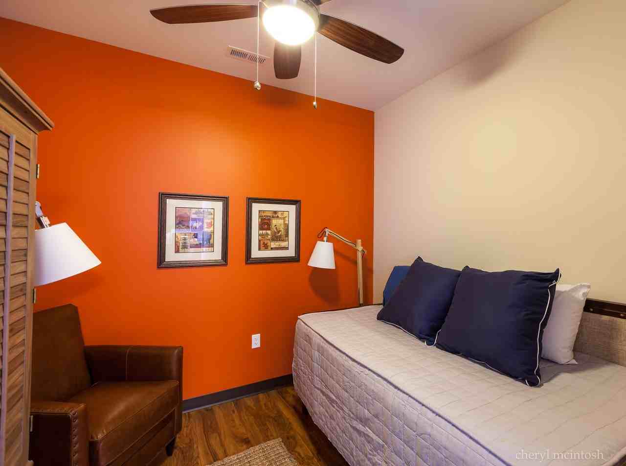 Renaissance on Main - Photo 4 of 15