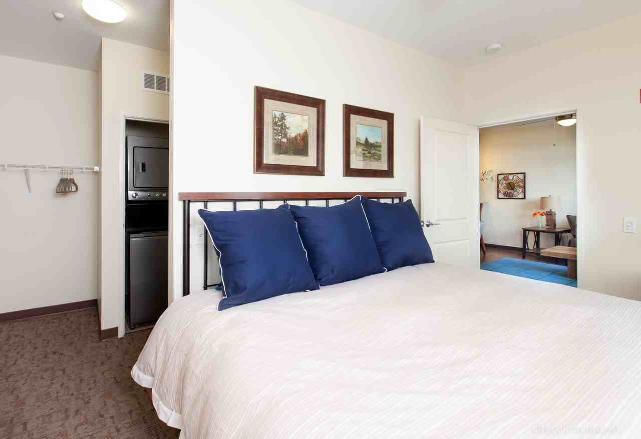 Renaissance on Main - Photo 5 of 15