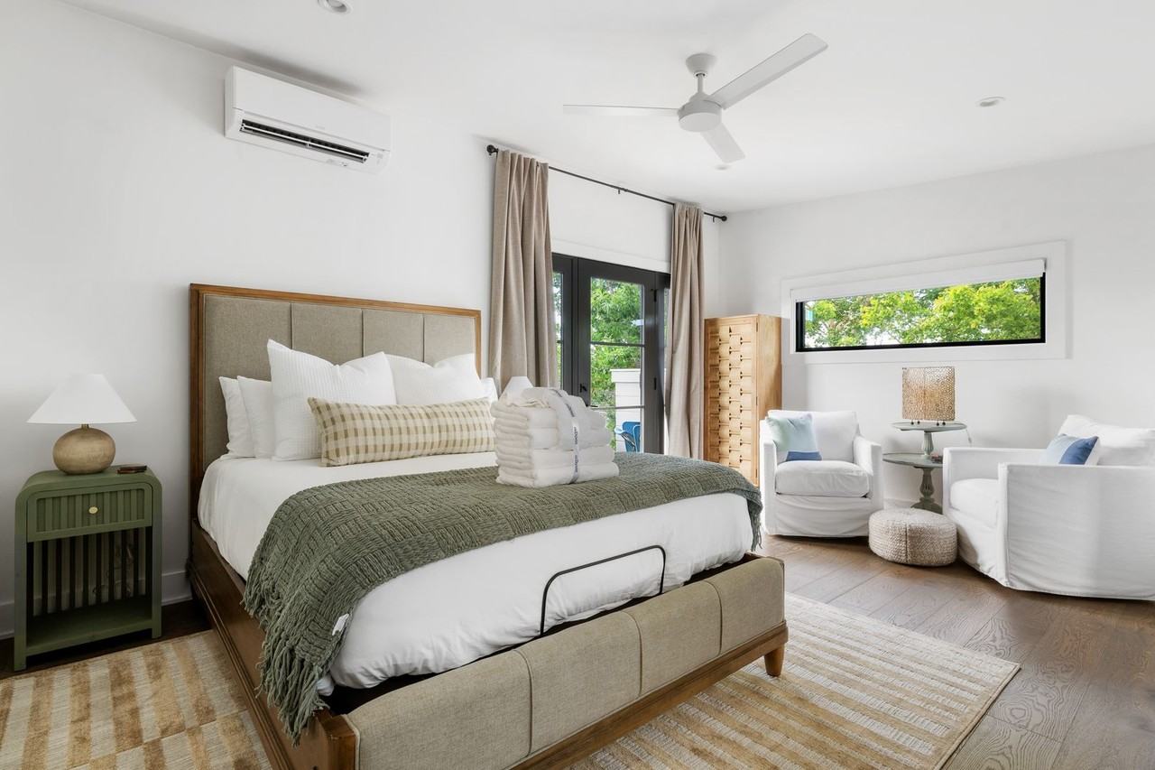 7 Carrere Ct - Photo 3 of 49