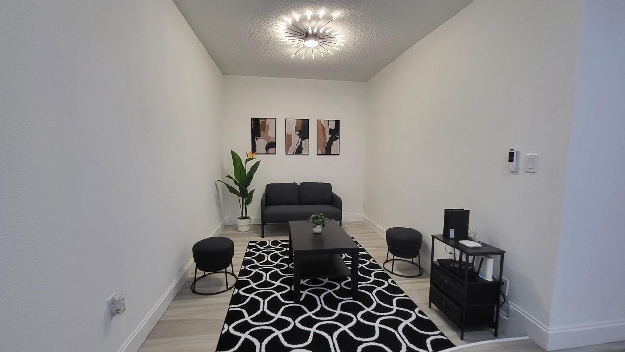 Jersey Ave - Photo 3 of 22