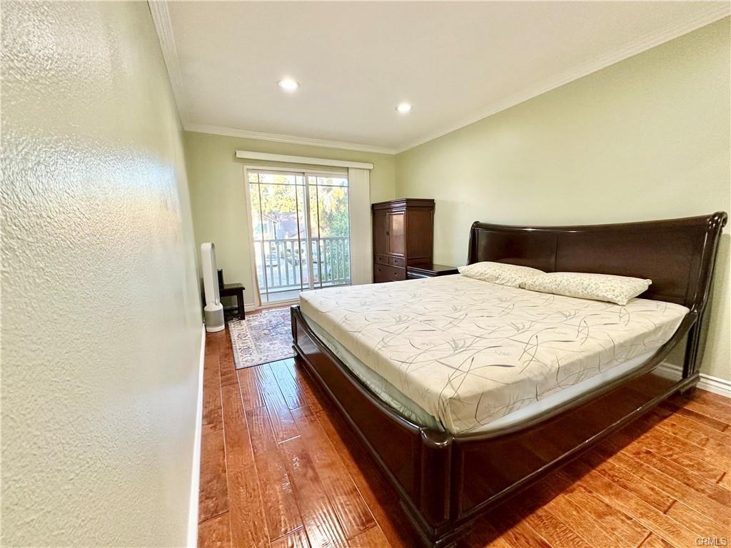 16403 Cherry Crest Cir - Photo 3 of 8