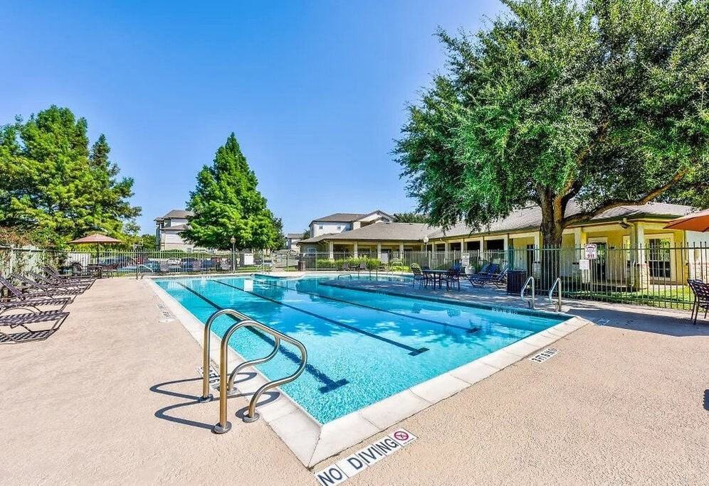 Chandler Creek Apartments - Photo 4 of 24