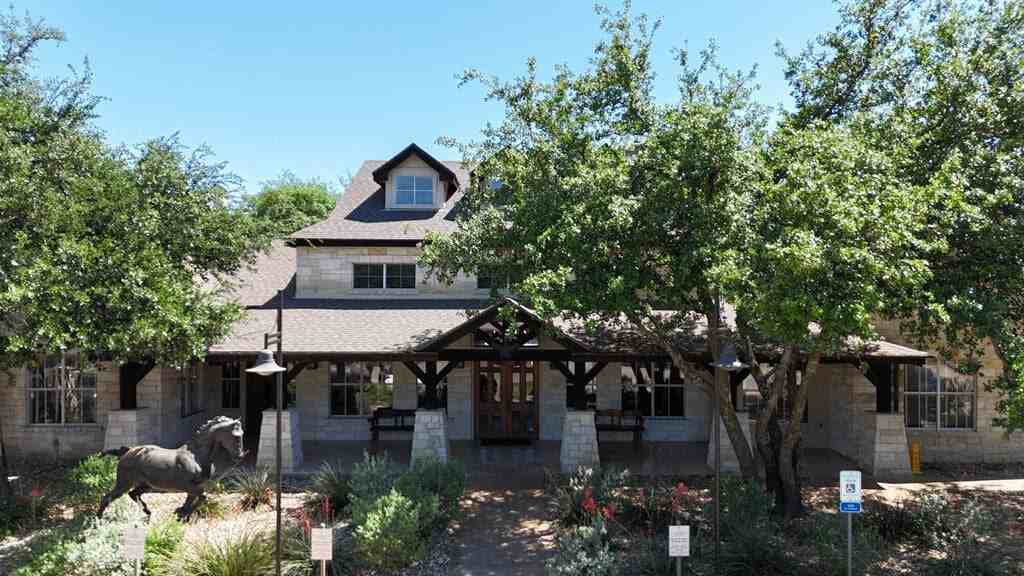 Riverhorse Ranch Apartments I - Photo 2 of 25