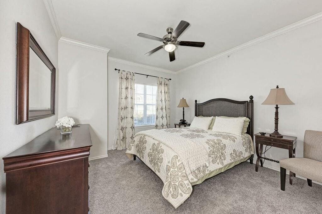 Riverhorse Ranch Apartments II - Photo 4 of 21