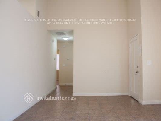 15720 Shadow Mountain Ln - Photo 2 of 11