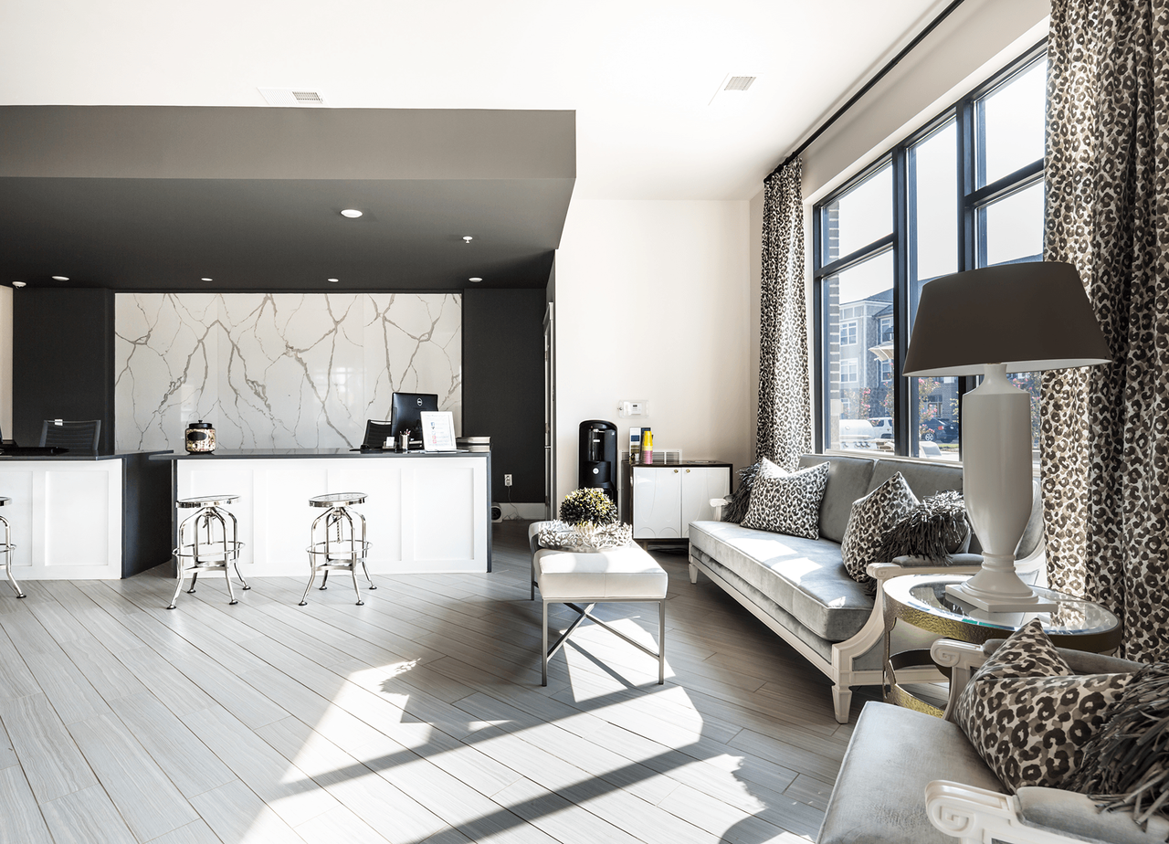 Holly Crest Apartments - Photo 6 of 50