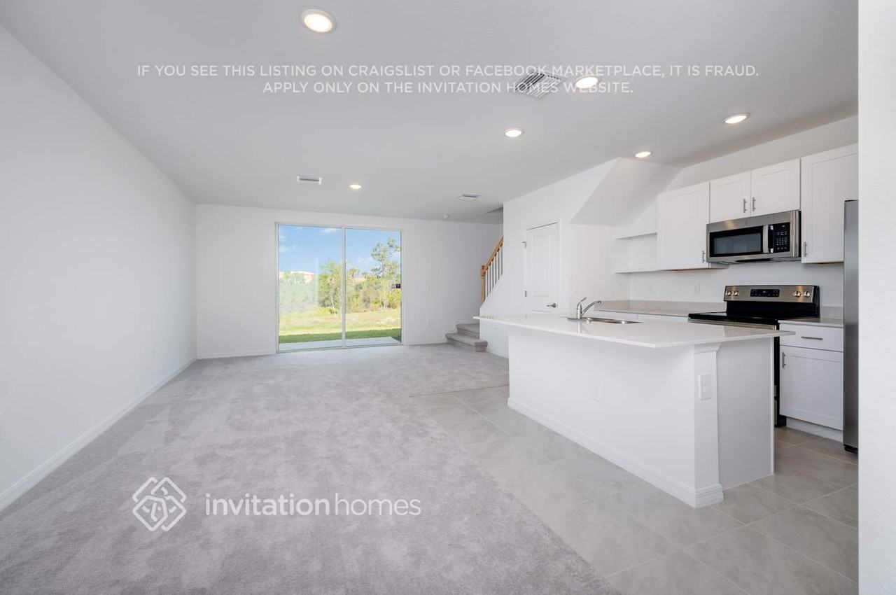 2898 Riverfield Rd - Photo 5 of 34