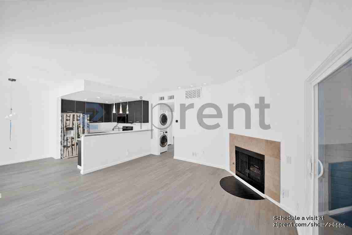 11733 Avon Way #101 - Photo 7 of 20